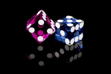 erek2 90 VIP tier progression showing Bronze, Silver, Gold, Platinum, and Diamond levels with cashback rates